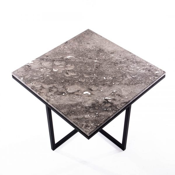 Marmeren vierkante salontafel gekruist frame - Grijs natuursteen blad Grey Shades- RVS matzwarte onderstel
